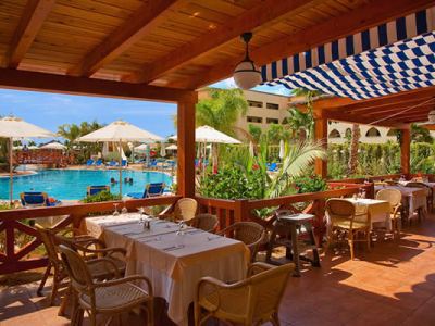 Playamarina Appart hôtel 4*