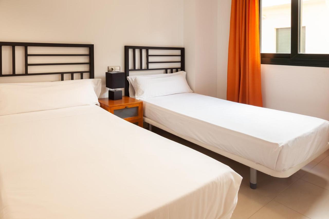 Apartahotel Playamarina 4*